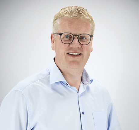 cogiContactPerson.card.avatarAlt